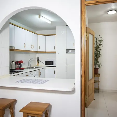 Gases Id130 Apartment Torrevieja